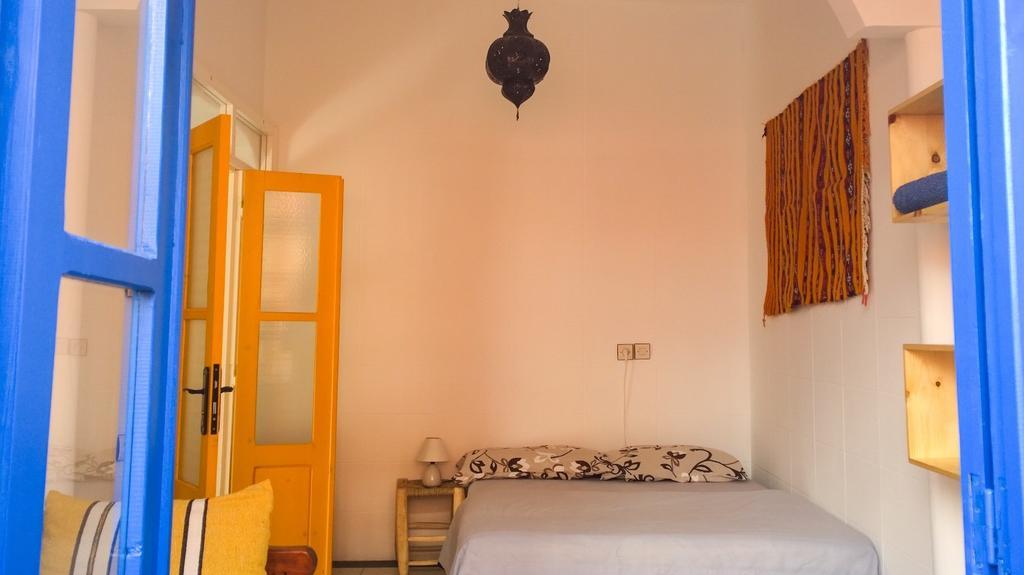 Sundesk Coworking And B&B Taghazout Habitación foto