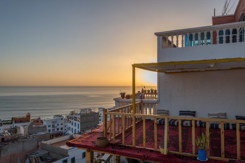 Sundesk Coworking And B&B Taghazout Exterior foto